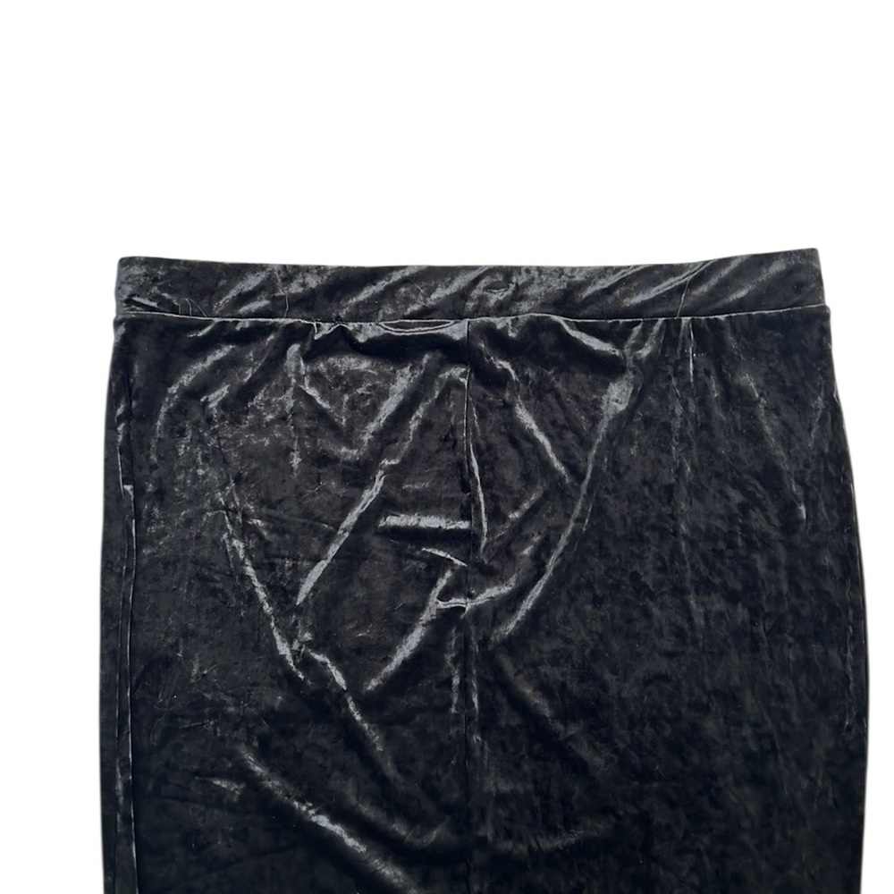 Torrid Black Velvet Pencil Skirt Size 4X Plus Size Stretch Pull-On - Picture 5 of 8